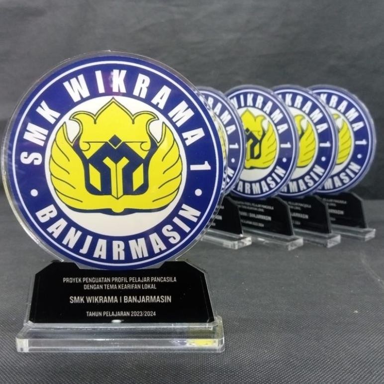 KLO Plakat | Plakat Akrilik | Plakat Akrilik Custom | Plakat Akrilik Wisuda | Plakat Akrilik Wedding