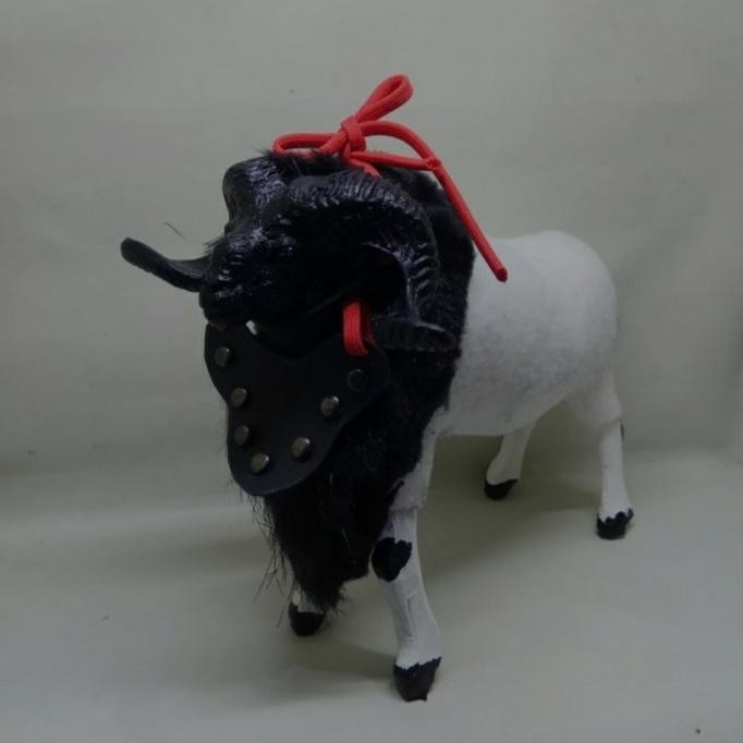 MINIATUR DOMBA