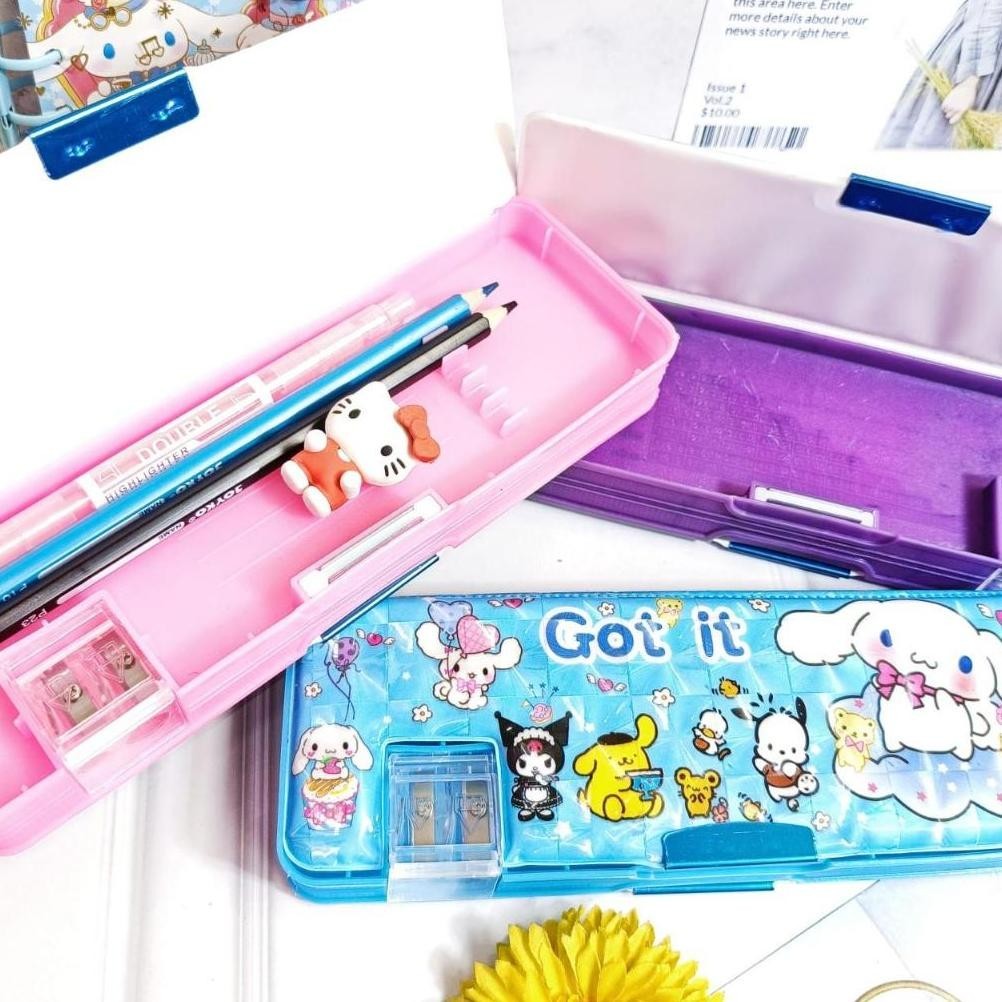 

(Krmi) Kotak Pensil Magnet Sanrio Spesial Edition / Tempat Pensil Sanrio Cute 2 Sekat Ada Kerikan Nya Ready 3 Variant Pink Biru Ungu Kualitas Terbaik Bisa Grosir Dan Cod