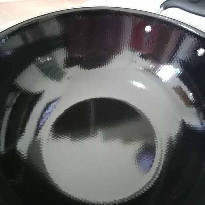 Wajan Penggorengan Fujika / Stirwok Fujika 32Cm + Tutup Kaca