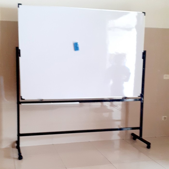 

white ard standing Magnet 120 180 Cm