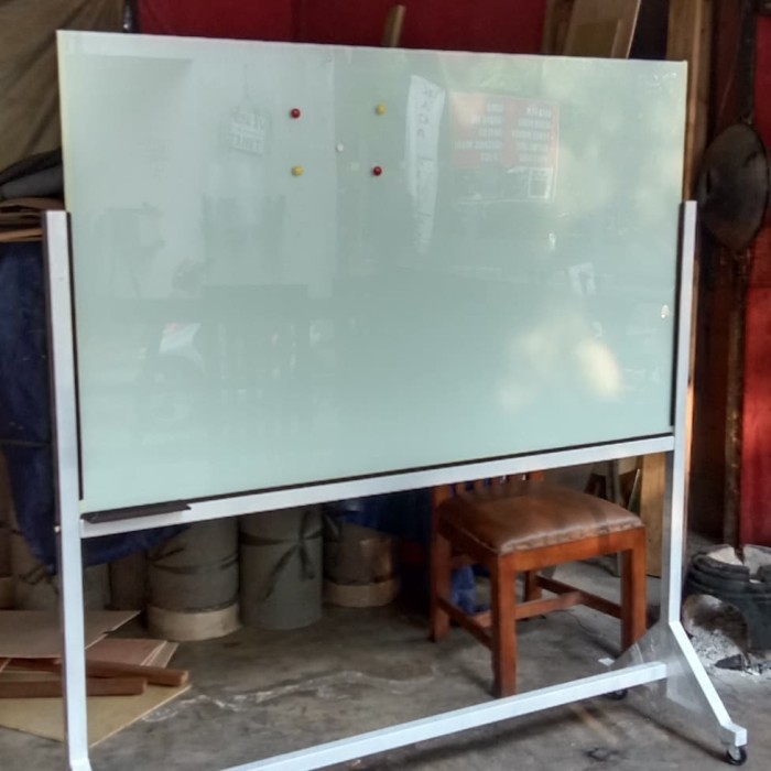 

glass ard standing magnetik 120x150