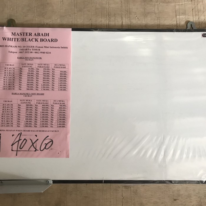 

Papan tulis / whiteard gantung 40X60 magnetik
