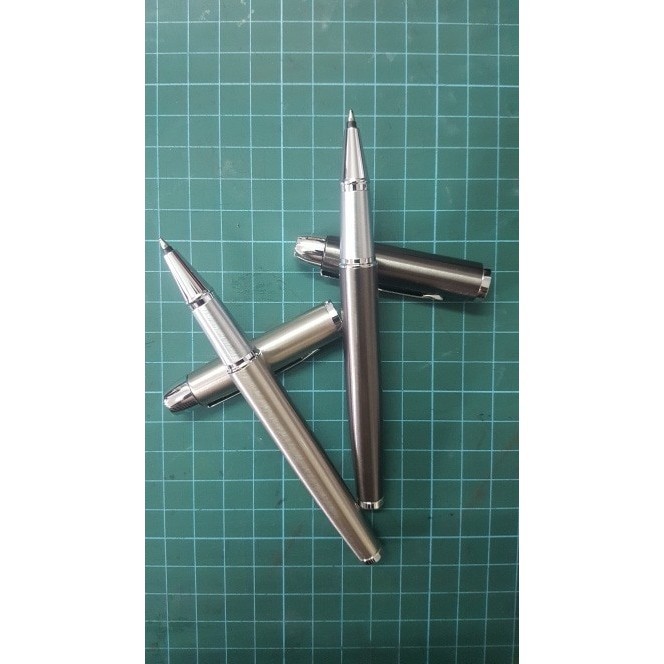 

Arom Pulpen Parker Roller Ballpoint Premium Original