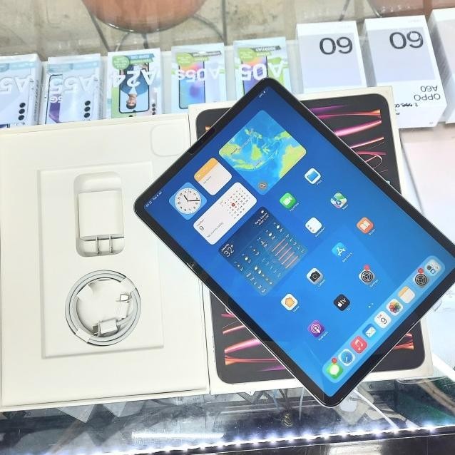 Ipad Pro 11 Inch Gen 4 2022 Wifi Only - 128 Gb - Bekas Garansi Inter - Second