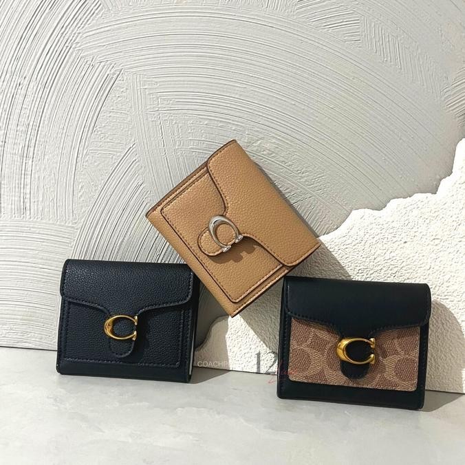 Coach Woman Tabby Wallet Original