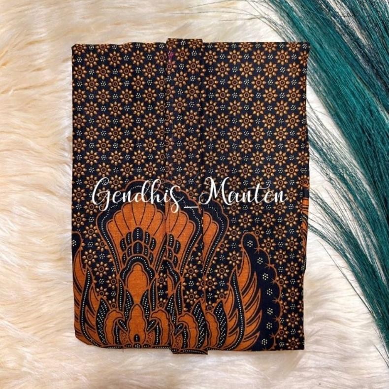 [Baju Adat] Kebaya + Jarik Instan / Warna Hitam, Truntum Garuda