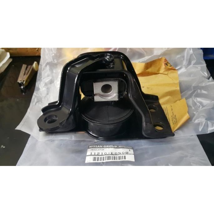 Engine Mounting Nissan Livina Evalia Kanan 100% Original 11210-Ed50B