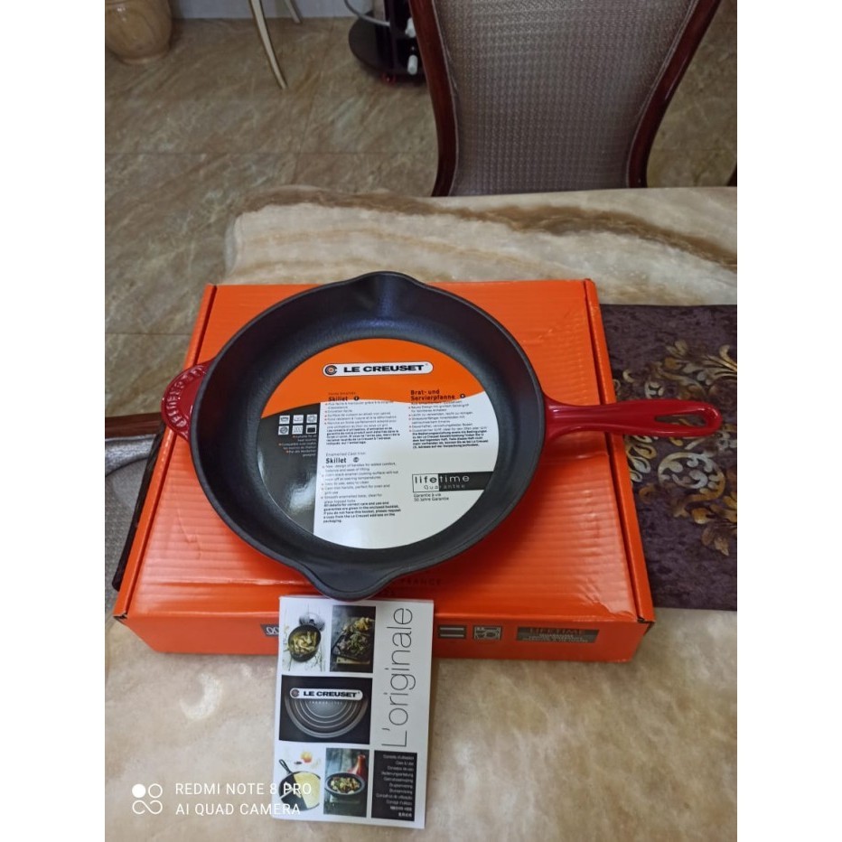 Le Creuset Enameled Cast Iron Skillet 26 Cm Wajan Cast Iron