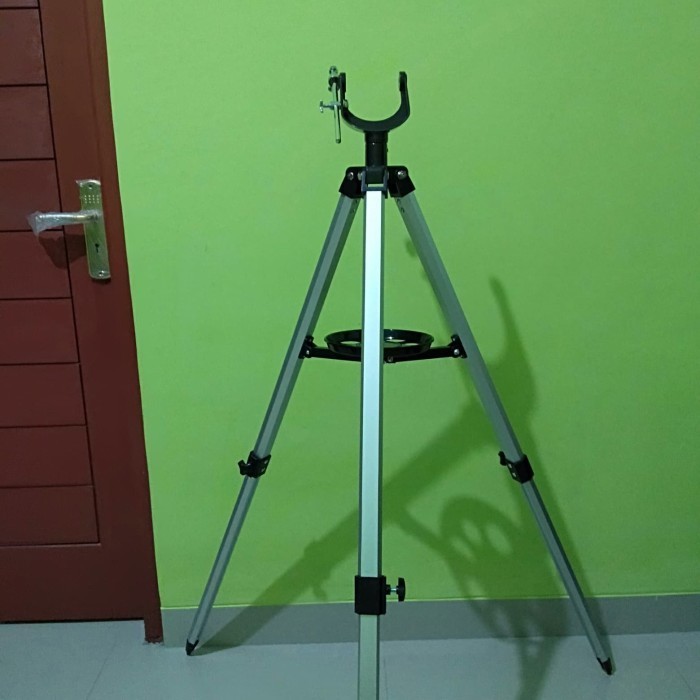 Tripod Untuk Teleskop Teropong Bintang