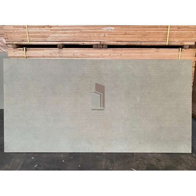 Promo Spesial Mdf Hijau Hmr 18Mm 122X244Cm Papan Mdf Tahan Air Waterproof 18 Mm 4X8