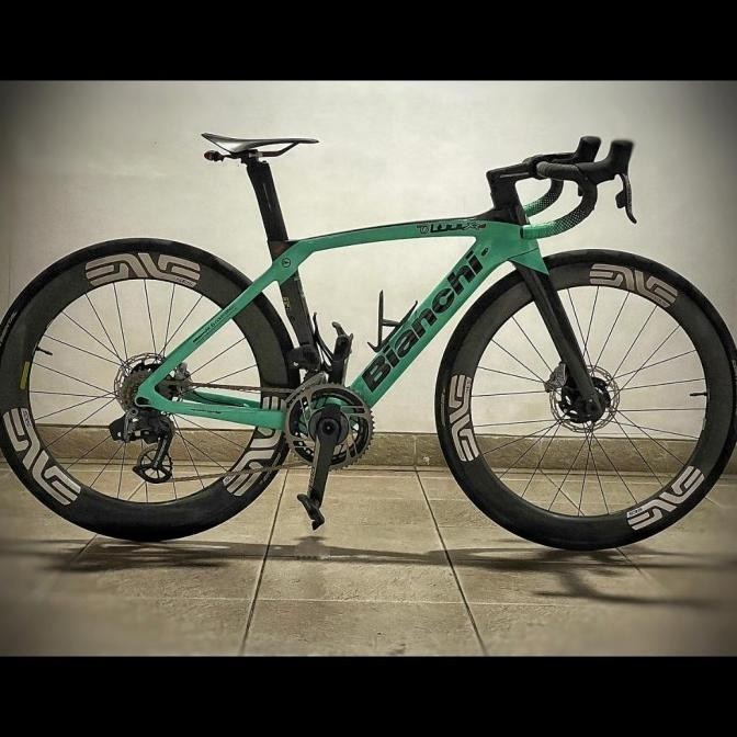 Invisible Bike Stand Display Shadow Stand Standar Sepeda Roadbike Seli