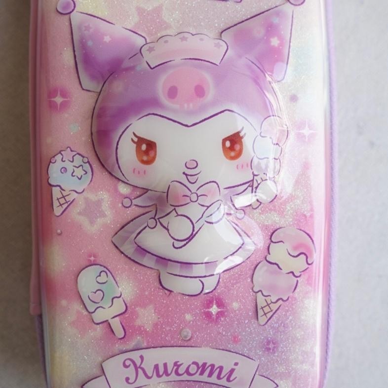 

Hemat Kuromi & Cinnamoroll 3D Pencil Case | Size 23X11X5Cm | Tempat Kotak Pensil Alat Tulis Sekolah Anak Sanrio Gd-90