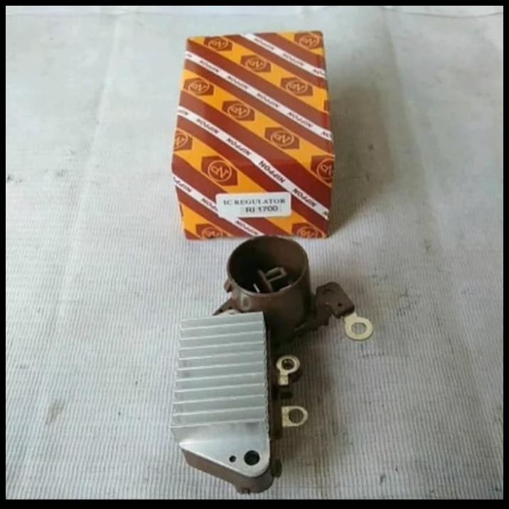TERBARU IC REGULATOR TOYOTA STARLET 12VOLT 