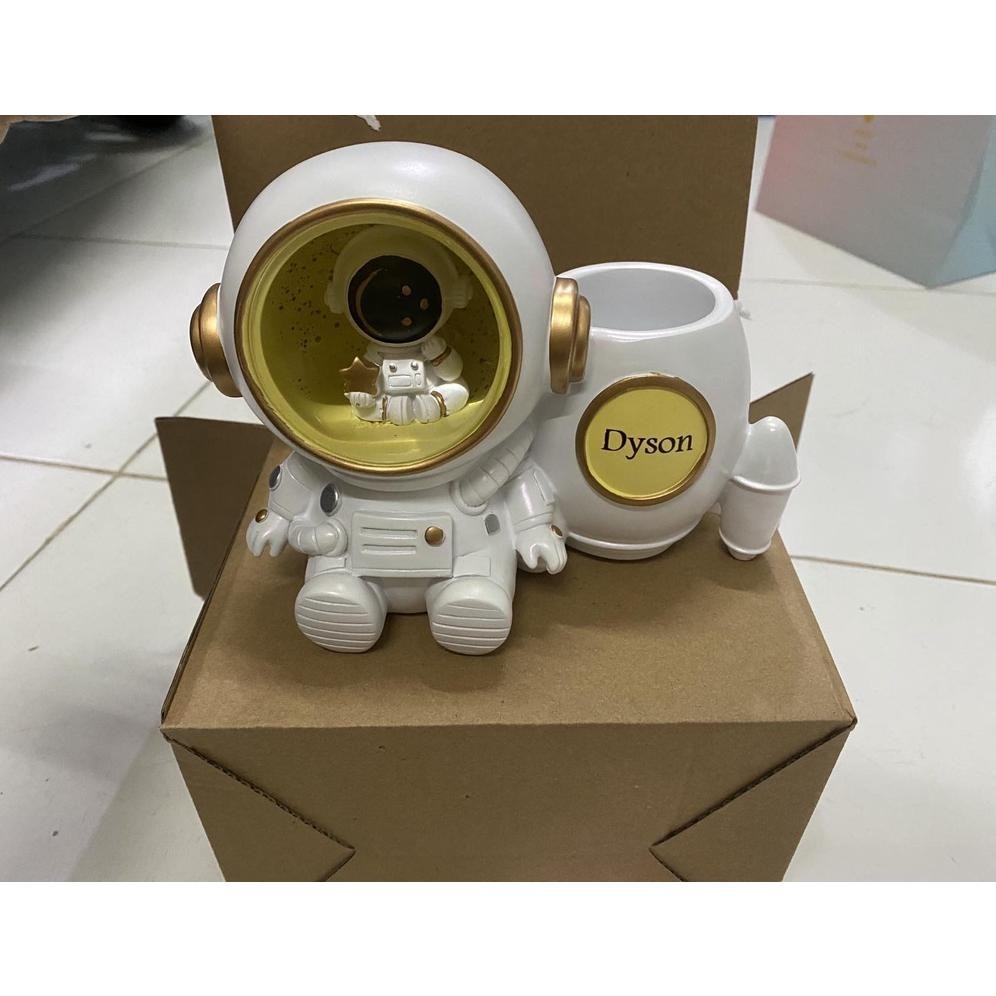 

Terbaru Panda Home Tempat Pulpen Pensil Dengan Lampu Bentuk Astronot Rusa / Lampu Dekorasi Meja Custom Nama Is75