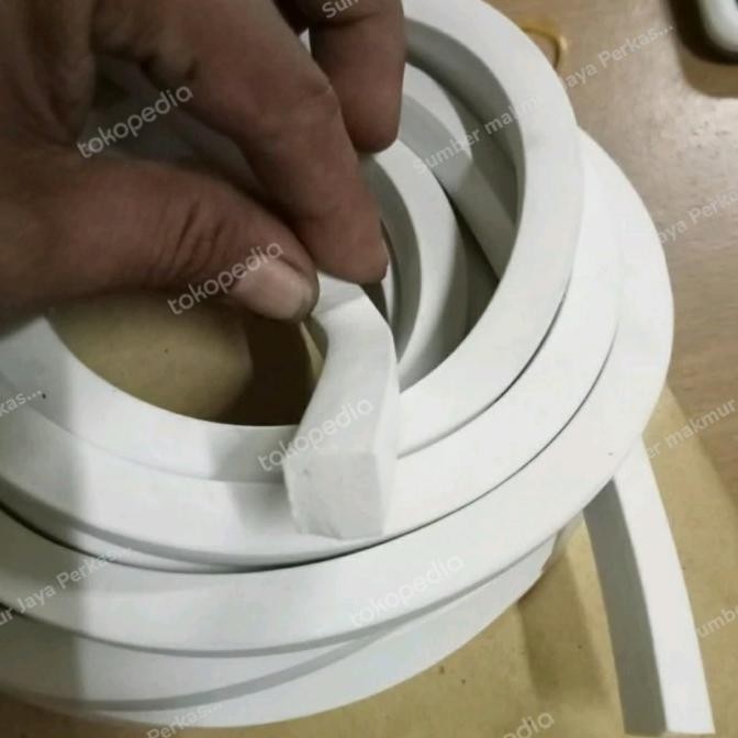 

Sponge Rubber Kotak Putih 20Mm X 20Mm ( Lis Sponge Putih Kotak)