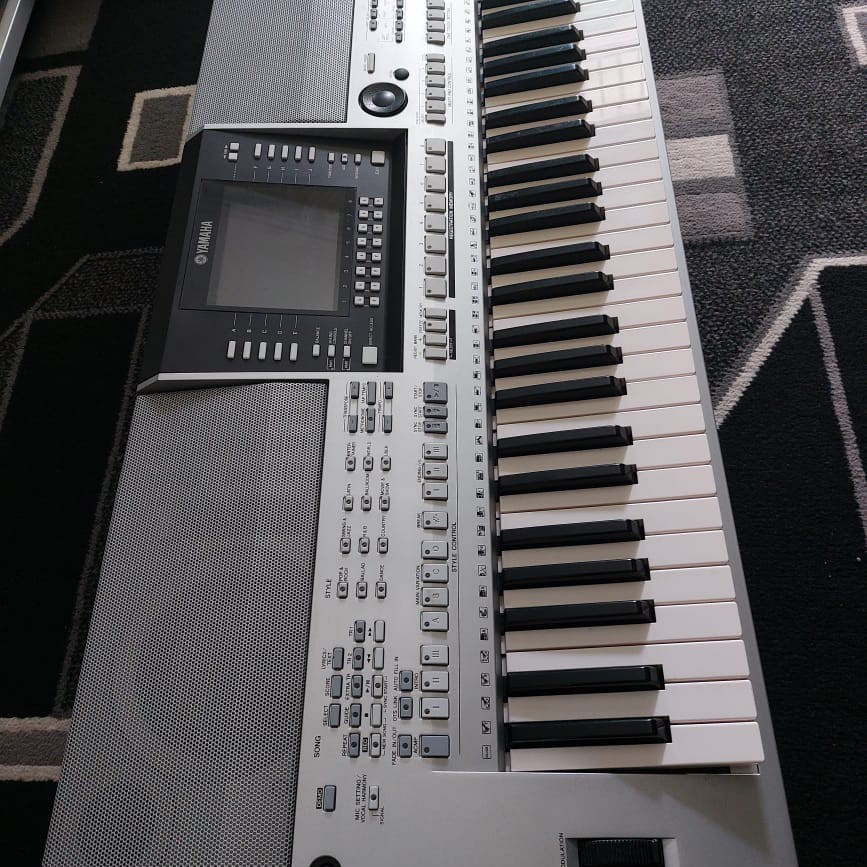 YAMAHA PSR S 910 Keyboard Second Keyboard Organ Tunggal