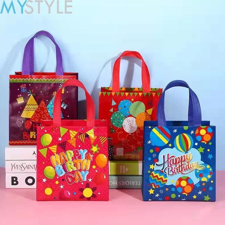 

tre-57 MYSTYLE GOODIE BAG DX23 (1 LUSIN WARNA RANDOM) ANEKA GAMBAR KARAKTER LUCU ULANG TAHUN HAPPY BIRTHDAY TAS KARUNG PLASTIK SOUVENIR Original