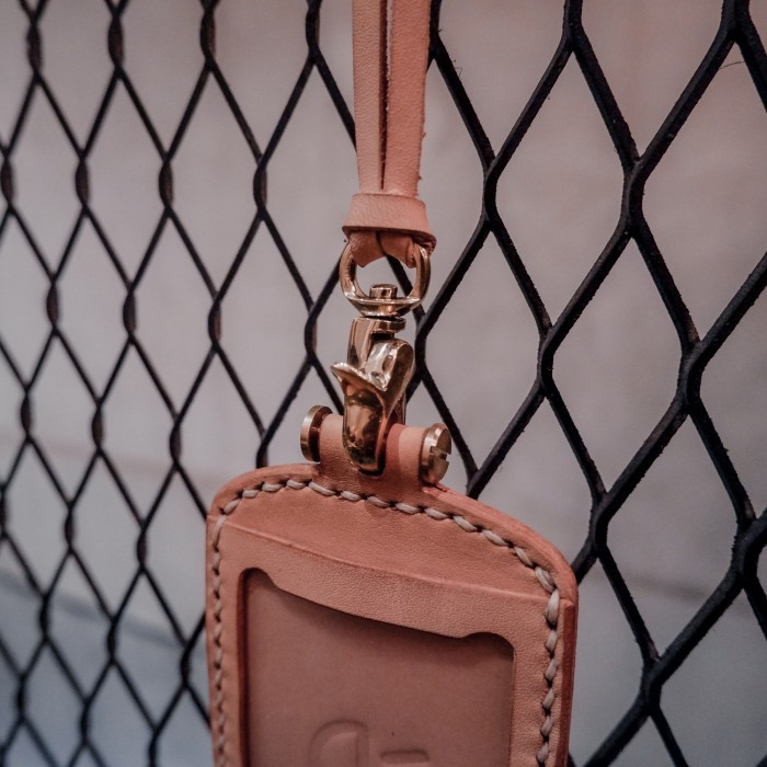 

Terbaru!!! ID Card Tag - Card Holder Kulit Asli Natural Vachetta