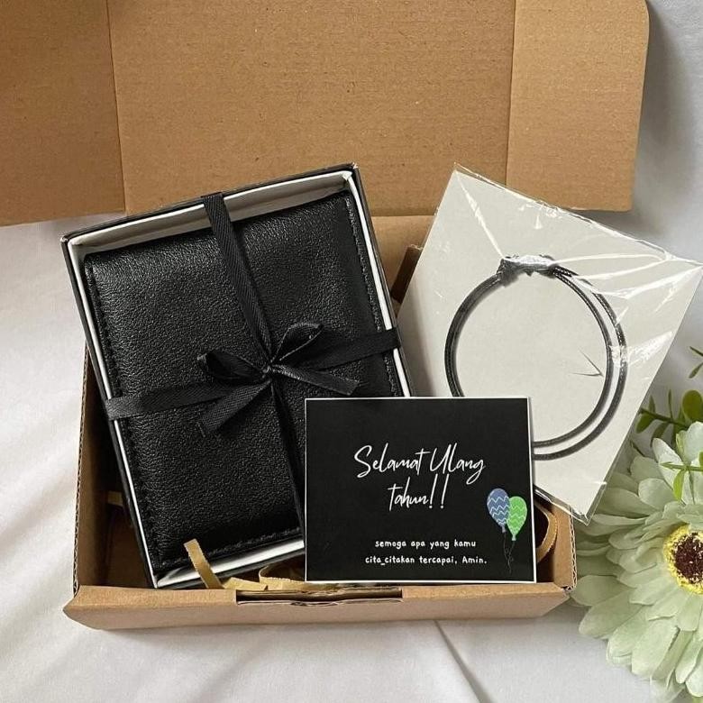 

ORIGINAL [BISA COD] GRATIS PAPER BAG | GIFTBOX COWOK KADO ULANG TAHUN GRATIS PAPER BAG MURAH PREMIUM Oz67