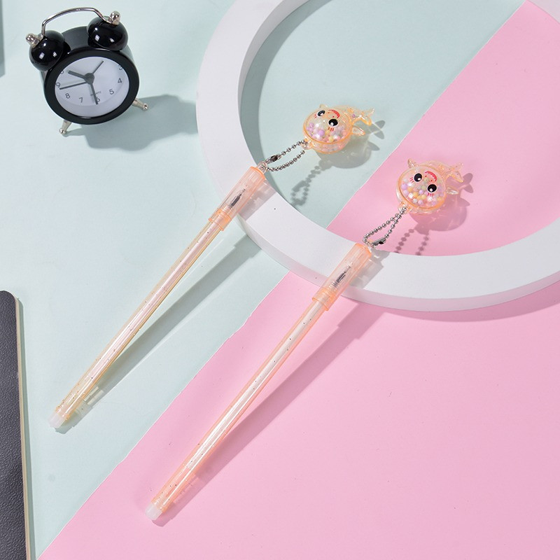 

SALE DP PENA GLITTER KARAKTER HIU PULPEN GANTUNG POM-POM SHARK BLUE INK GEL BISA DI HAPUS BOLPEN