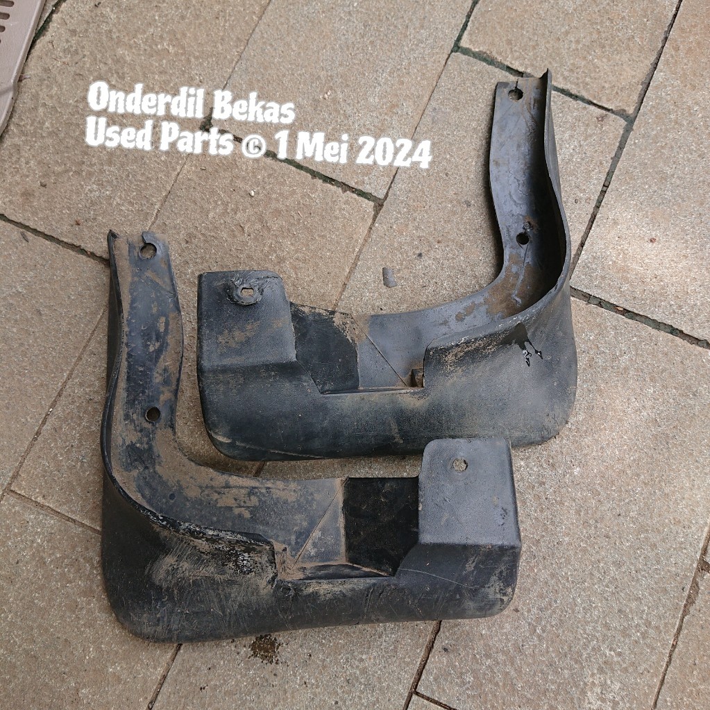 mud guard karpet lumpur depan kia carnival gs