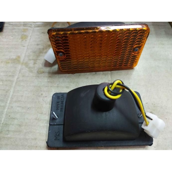 Lampu Mobil Lampu Sen Sein Signal Lamp Bumper Bemper Depan Mitsubishi L300 AM