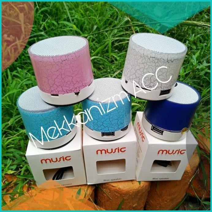 Speaker Mini Bluetooth Model Bulat Dilengkapi Lampu LED Disco 140BZ4