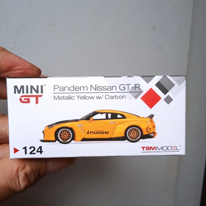 DISKON SPESIAL MINI GT MGT NISSAN GTR R35 NO. 124 PANDEM TERLARIS