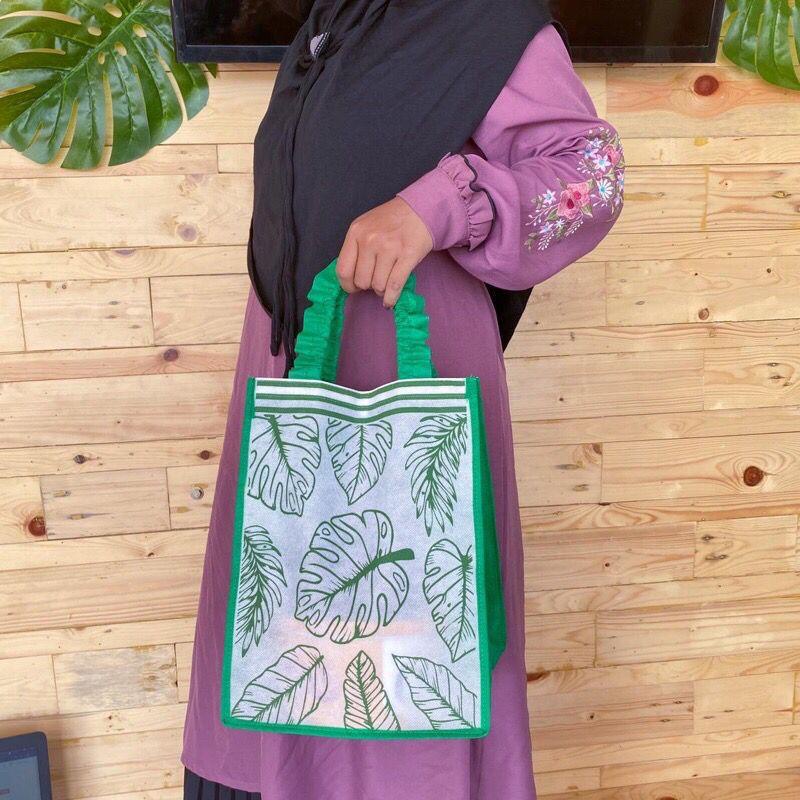TAS HAJATAN NEW 22 x 22 x 29 MUAT KOTAK NASI BERKAT SYUKURAN SELAMATAN MURAH TEBAL PREMIUM TAS DUS K