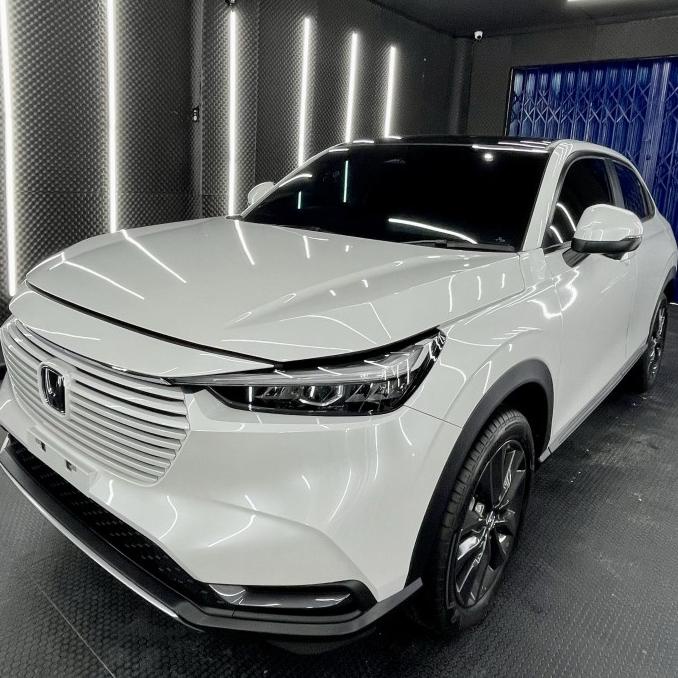 Paket Nano Ceramic Coating Mobil