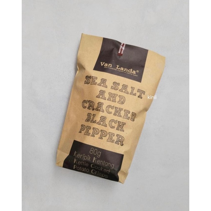 

juw van landa black pepper sea salt potato chips keripik kentang 80gr