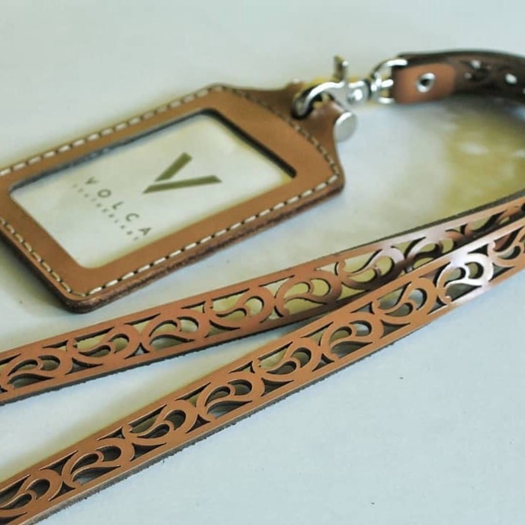 

Volxa Lanyard Kulit Id Card / S