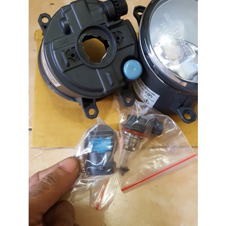 Lampu Foglamp Innova Avanza 2004 Sampai 2013 Original Valeo Beling