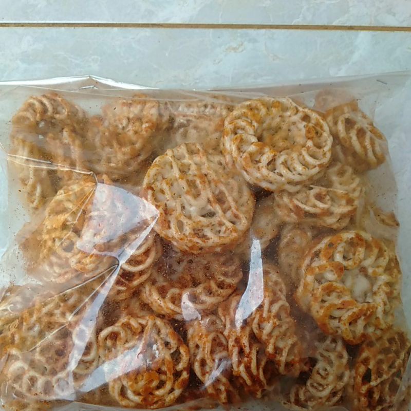 

Seblak Kering Pedo Kerupuk Mawar Pedas Daun Jeruk 250 gram