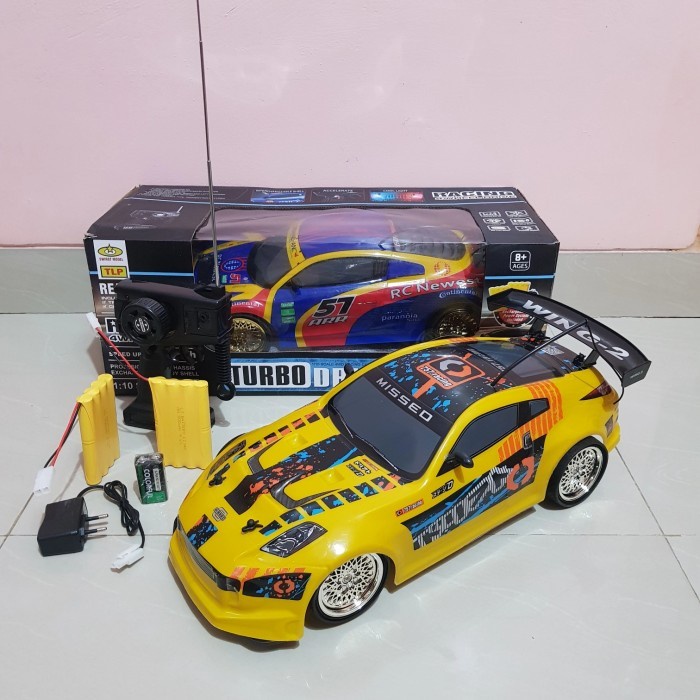 Mainan Rc Car Drift 4WD Ukuran Besar - Remote Control Mobil Drift 1:10