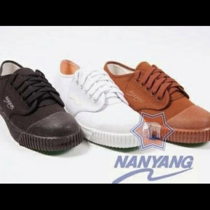 original sepatu takraw nanyang