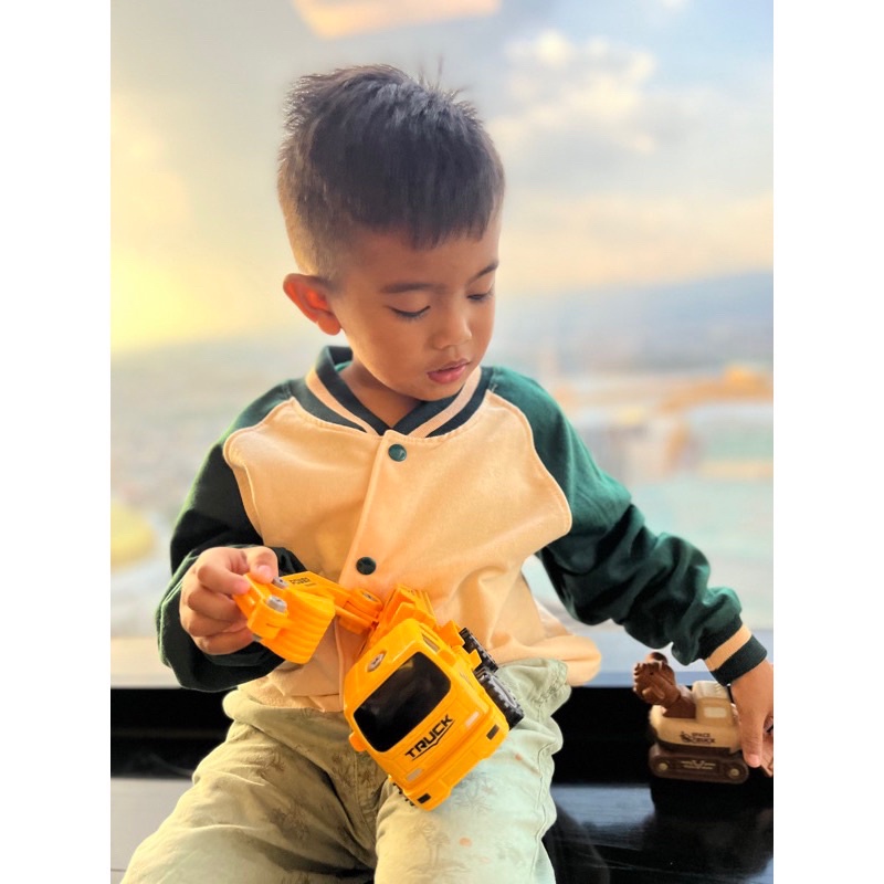 sweater anak BASEBALL VARSITY POLOS Sweater anak polos