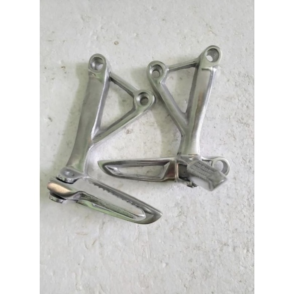 POSTEP FOOTSTEP BOSTEP POWER BELAKANG CB 150R old,CB15O R Lama