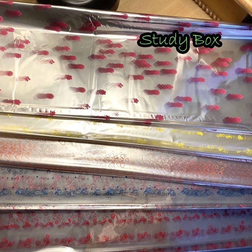 

➩Harga Termurah☋ Plastik Kado Kaca Bening MOTIF 70x80 cm isi 50 pcs / Kertas Kado Kaca S33 ➚