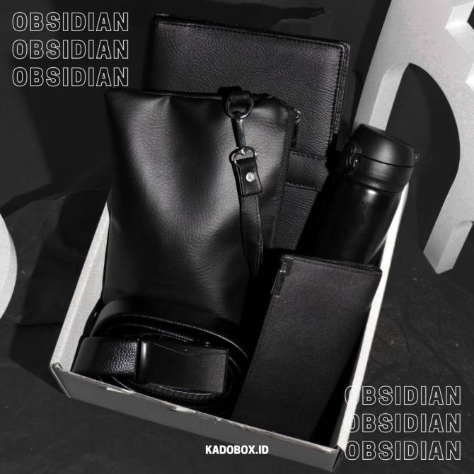 

Kadobox OBSIDIAN Full Jet Black - Kado Pria Bos Premium Mewah Hampers