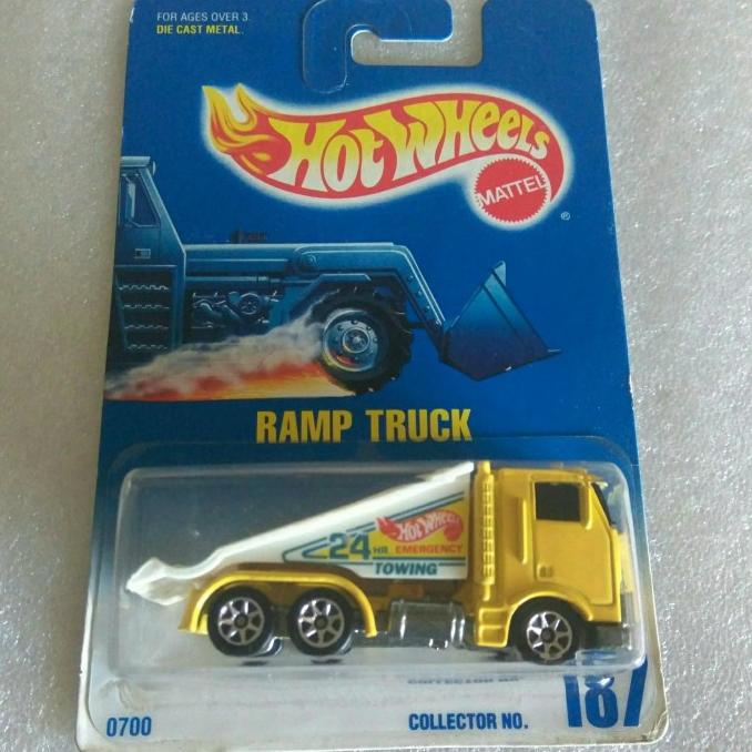 HOT WHEELS RAMP TRUCK. BLUE CARD MATTEL 1991. WARNA KUNING. ANTIK.