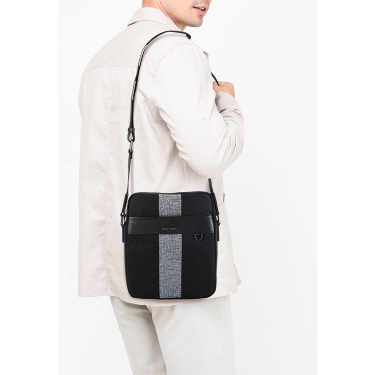 Tas Selempang Hush Puppies Original Pria Slempang 1 kantong dalam dengan resleting Outfit Asli Berku