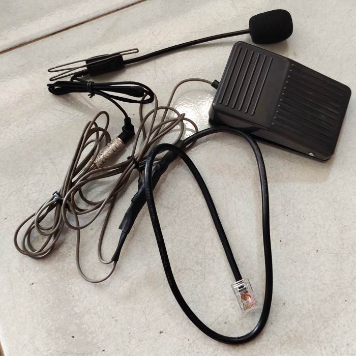 Terlaris Adonis Micom Ekstramic Ptt Injak Radio Rig Icom Ic-2300 Ic-2200