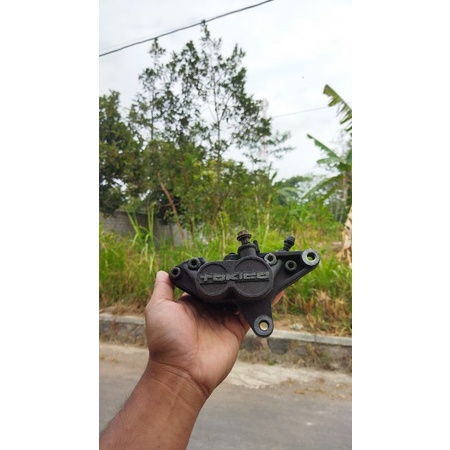 kaliper Tokico piston 4 original