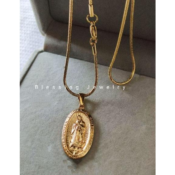 HER189 Kalung Bunda Maria Titanium Emas dan Silver Pria dan Wanita ++