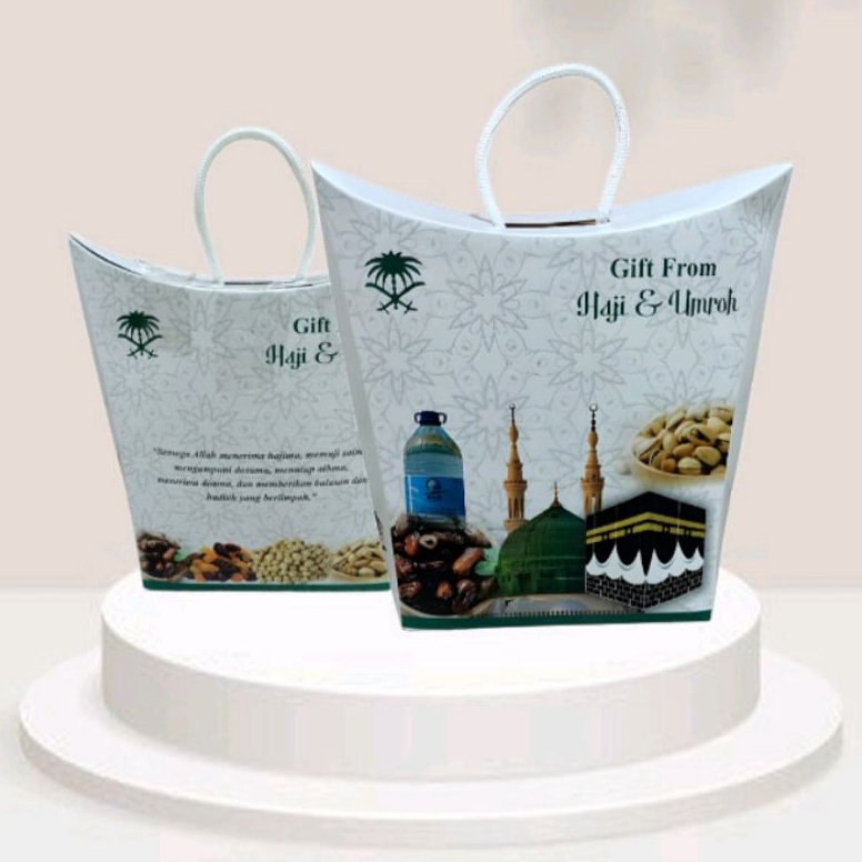 

TMQ Dus Haji & Umrah Motif Baru 1 pak isi 50 pcs 94