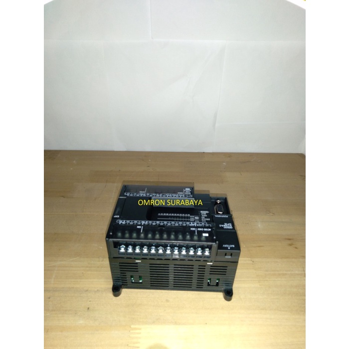 PLC OMRON CP1E-N30SDR-A