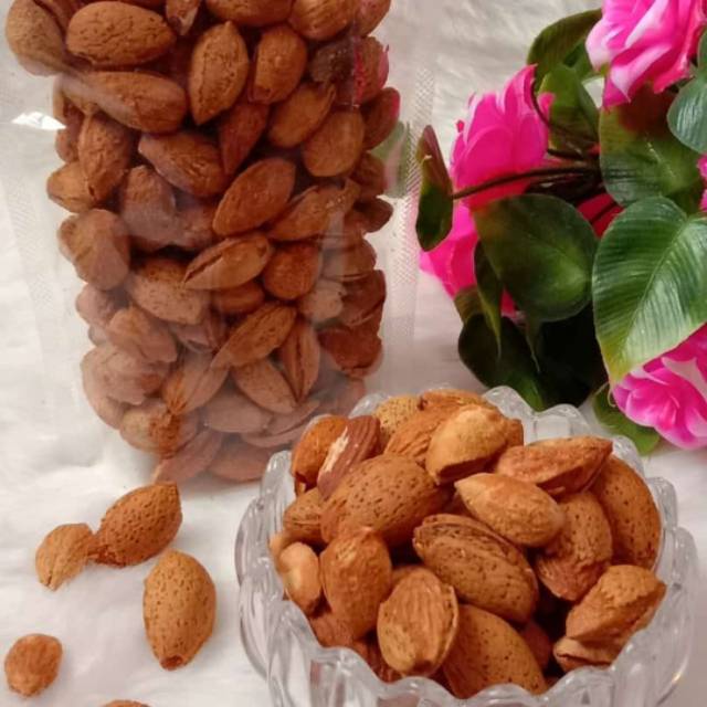 

Kacang Almond Susu/Almond Kulit(Panggang)_1Kg Oleh" Haji & Umroh