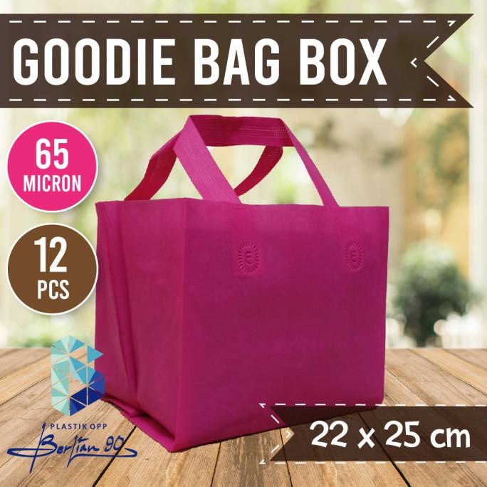 

\"\"\"\] Goodie Bag Box 22 x 25 / Tas Spunbond Alas Kotak